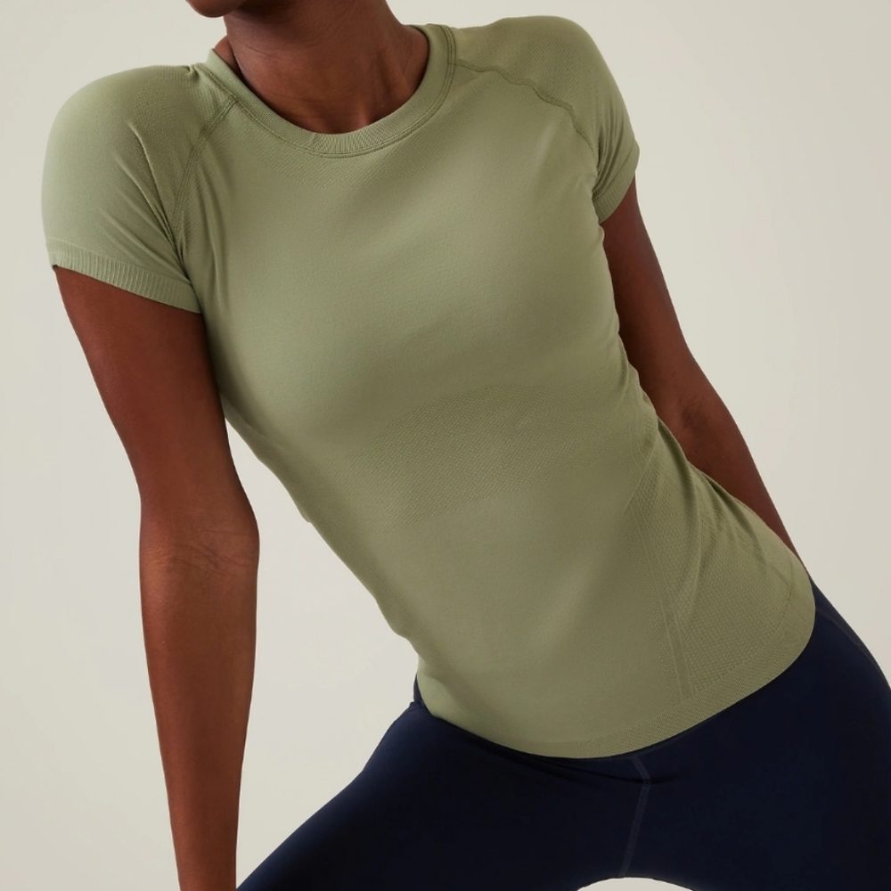 Athleta Momentum Seamless Tee